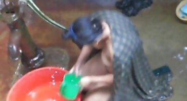 শৃঙ্গাকার কিশোর বাথরুমে বাংলা সেক্সি বিএফ যৌনসঙ্গম