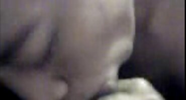 বড় সেক্সি বিএফ দুধ খাওয়া মেয়ে