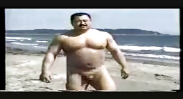 একটি প্রতিহিংসাপরায়ণ অপরাধী একটি সেক্স ভিডিও সেক্সি ডিজে fucks