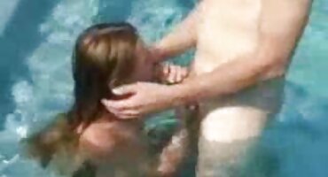 একটি অল্প বয়স্ক বাঙালি সেক্সি বিএফ nymphet সঙ্গে বৃদ্ধ পুরুষদের প্রকাশ্য বেলেল্লাপনা