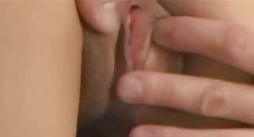 ঘুম থেকে উঠে মাকে হিন্দি সেক্সি বিএফ চুদে