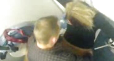 একটি চর্মসার রাশিয়ান সেক্সি বিএফ এইচডি সেক্সি বিএফ মেয়ে একটি ছেলে দ্বারা fucked কুকুর শৈলী