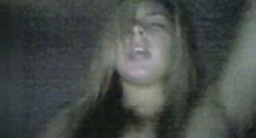 একজন পুরুষ একজন মহিলাকে সেক্সি বিএফ সেক্সি বিএফ সেক্সি বিএফ চুদছে