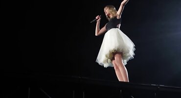 স্বর্ণকেশী ধূসর কেশিক প্রেমিকা বাংলা সেক্সি বিএফ সঙ্গে fucks