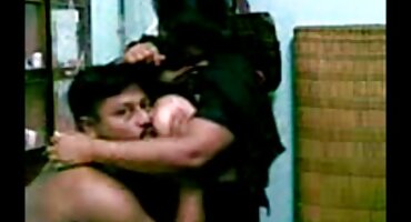 রোগী এবং বাঙালি সেক্সি ভিডিও ডাক্তারকে ফাক।