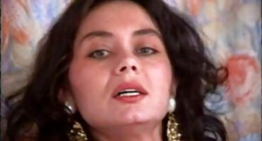 সাশা গ্রে সেক্সি বিএফ এক্স হস্তমৈথুন করে।