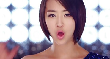 স্পনসরের উত্তেজনাপূর্ণ সুন্দর স্পঙ্কিং এর সেক্সি বিএফ সেক্সি বিএফ সাথে হাহাকার করা সুন্দরী লিটল ক্যাপ্রিস।