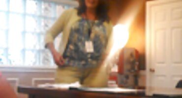 মেয়েটি সেক্সি ভিডিও সেক্স ভিডিও মডেল হয়ে গেল।