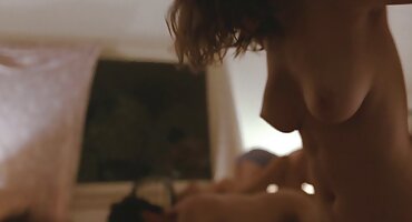 একটি অল্প সেক্সি সেক্সি বিএফ বয়স্ক স্লাট ঠুং শব্দ