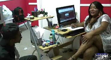 আরামদায়ক বাঙালি সেক্সি বিএফ ম্যাসেজ