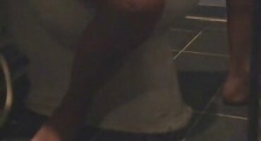 ইউরোপে দুর্দান্ত অবস্থান সেক্সি বিএফ